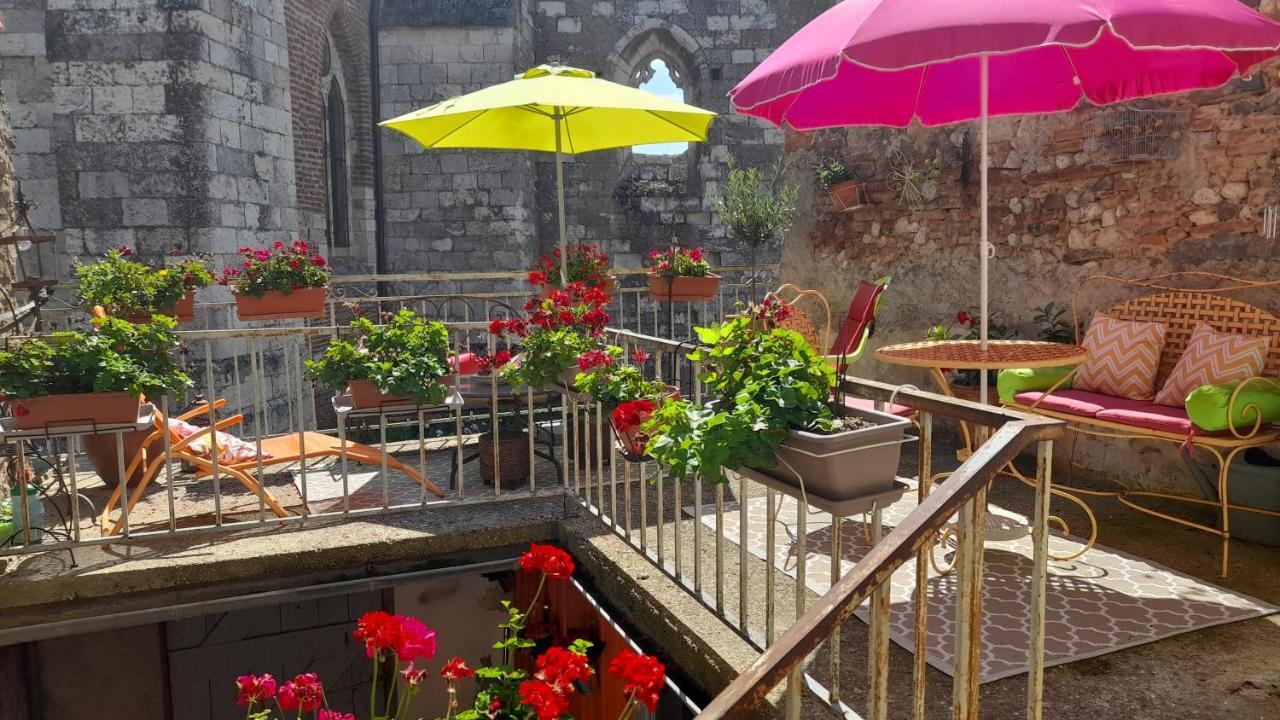Bed and Breakfast Sur Le Chemin Auvillar Esterno foto